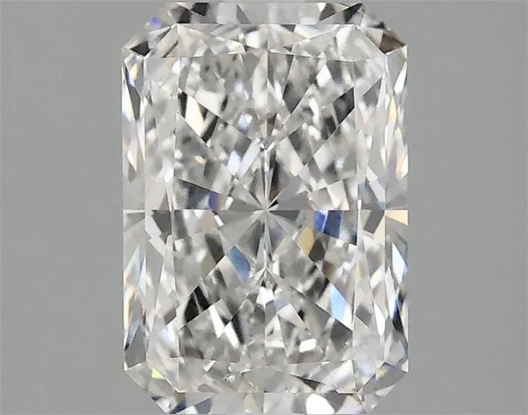 1.85ct Radiant Lab Grown Diamond (Colour F, Clarity VS2, IGI Certified)
