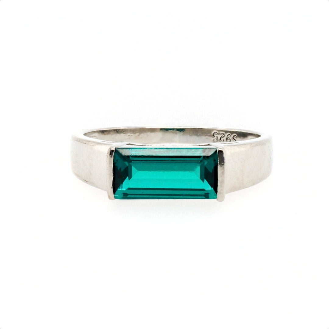 925 Sterling Silver Emerald CZ Ring