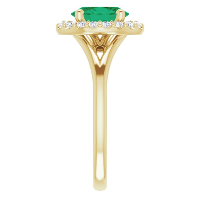 t Oval Emerald Ring with LG Diamond Halo